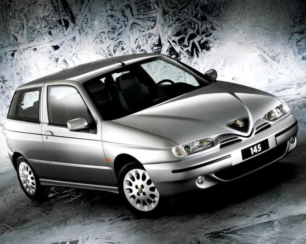 Фото Alfa Romeo 145 I Рестайлинг Хэтчбек 3 дв.