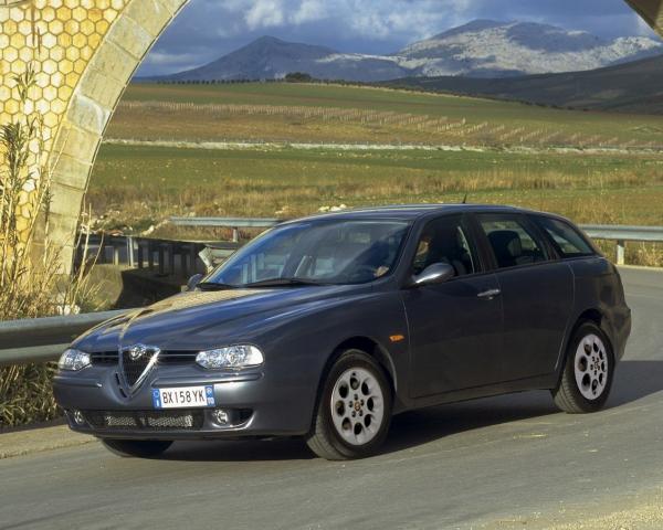 Фото Alfa Romeo 156 I Рестайлинг 1 Универсал 5 дв.