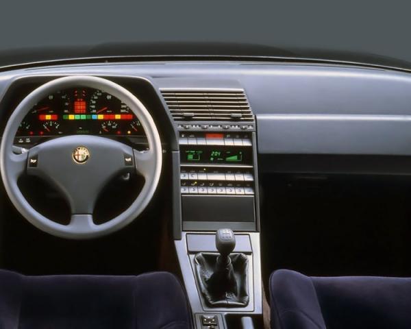 Фото Alfa Romeo 164 I Седан