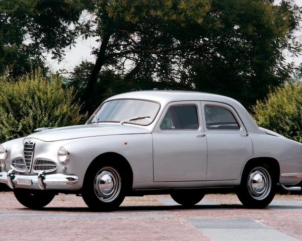 Фото Alfa Romeo 1900 I Седан Berlina