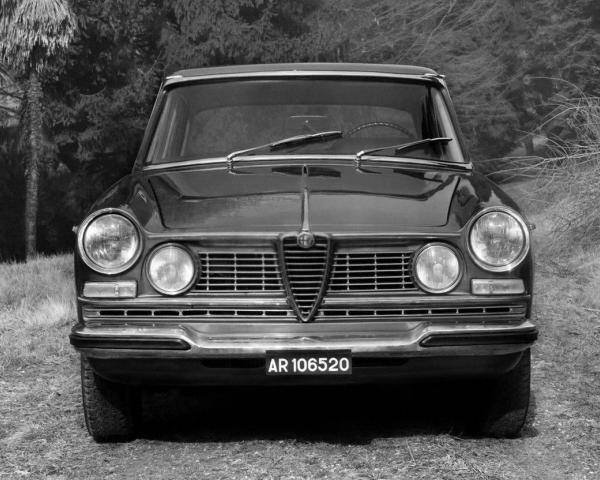 Фото Alfa Romeo 2600 I Седан Berlina