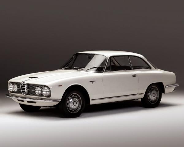 Фото Alfa Romeo 2600 I Купе Sprint