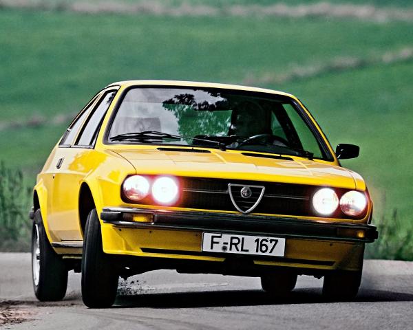 Фото Alfa Romeo Alfasud I Хэтчбек 3 дв. Sprint