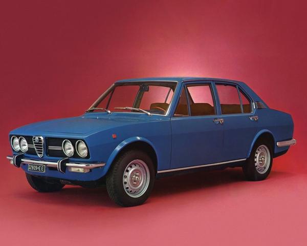 Фото Alfa Romeo Alfetta I Седан