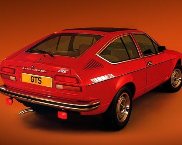 Фото Alfa Romeo Alfetta I Купе