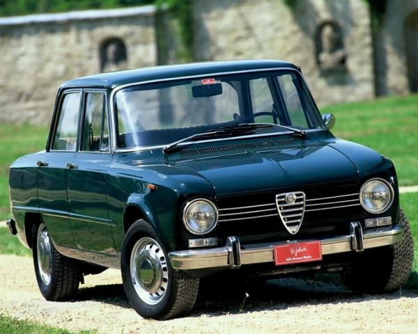 Фото Alfa Romeo Giulia I (105) Седан