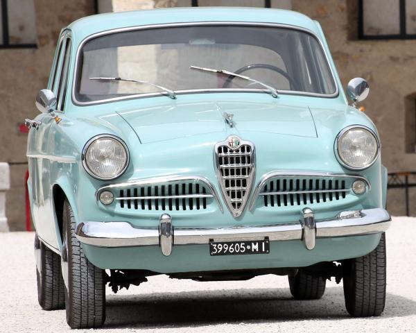 Фото Alfa Romeo Giulietta I Седан Berlina