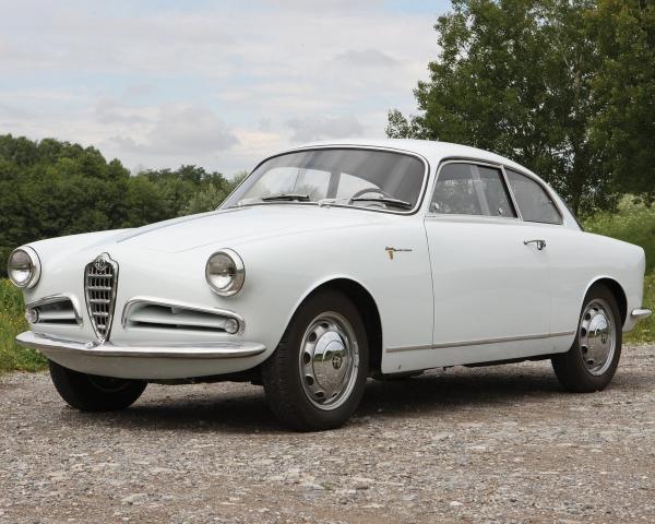 Фото Alfa Romeo Giulietta I Купе Sprint