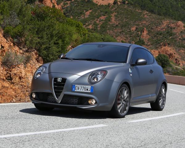 Фото Alfa Romeo MiTo I Рестайлинг Хэтчбек 3 дв.