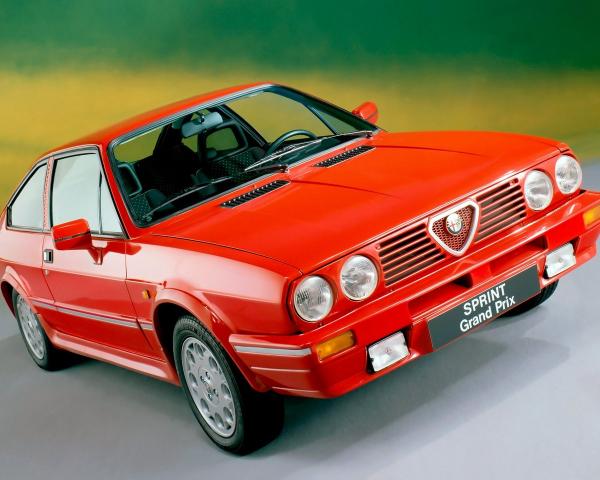 Фото Alfa Romeo Sprint I Хэтчбек 3 дв.