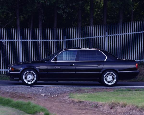 Фото Alpina B11 E32 Седан