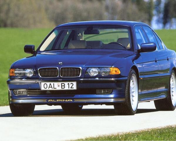 Фото Alpina B12 E38 Седан