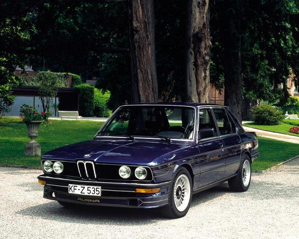 Фото Alpina B7 E12 Седан