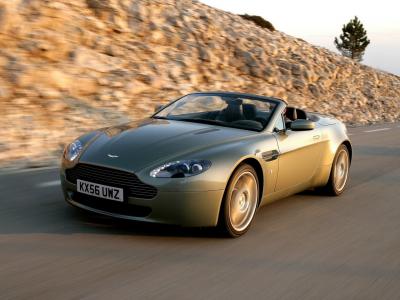 Фото Aston Martin V8 Vantage  Родстер
