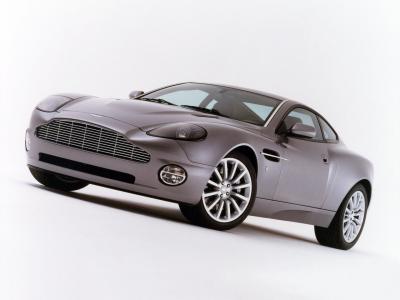 Фото Aston Martin Vanquish I Купе