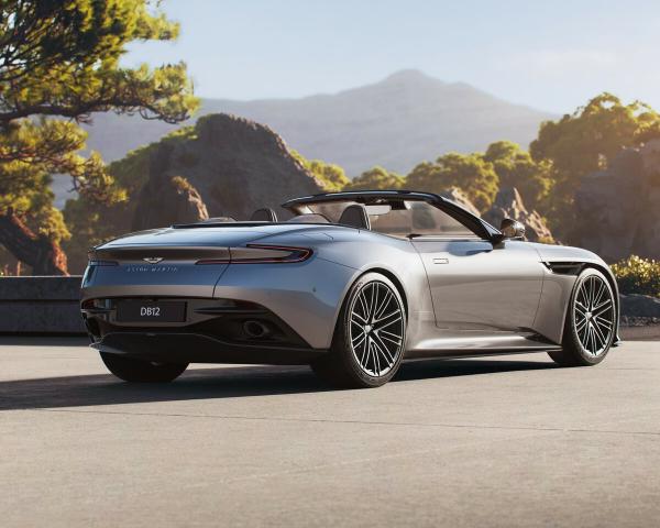 Фото Aston Martin DB12 I Кабриолет Volante