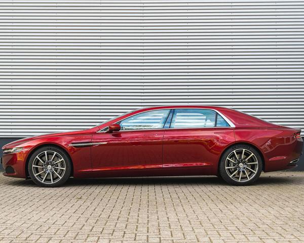 Фото Aston Martin Lagonda Taraf I Седан