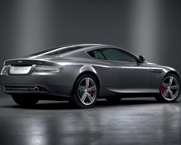 Фото Aston Martin DB9 I Рестайлинг Купе