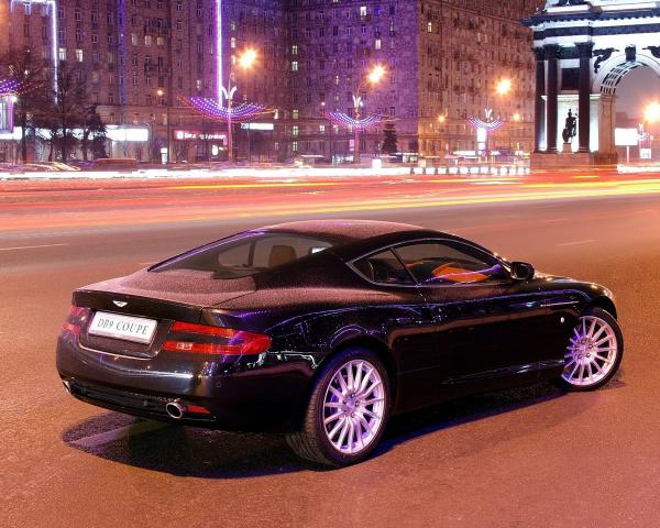 Фото Aston Martin DB9 I Купе