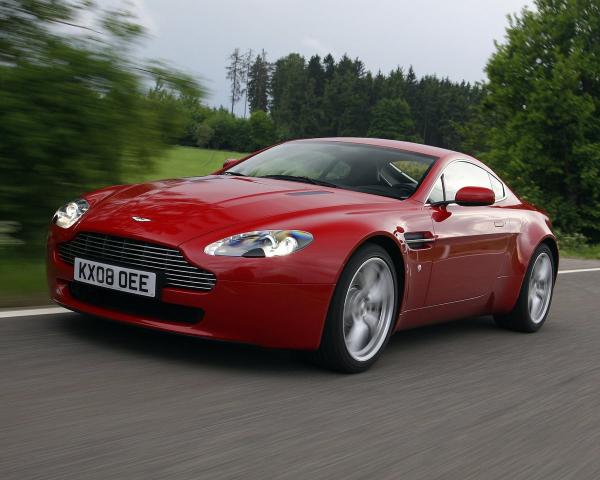 Фото Aston Martin V8 Vantage III Рестайлинг Купе