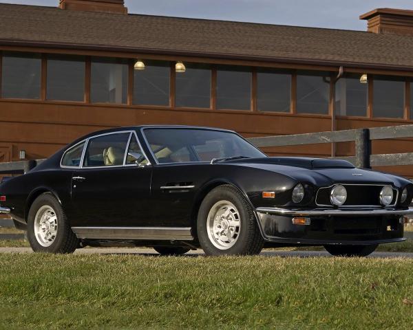 Фото Aston Martin V8 Vantage I Купе