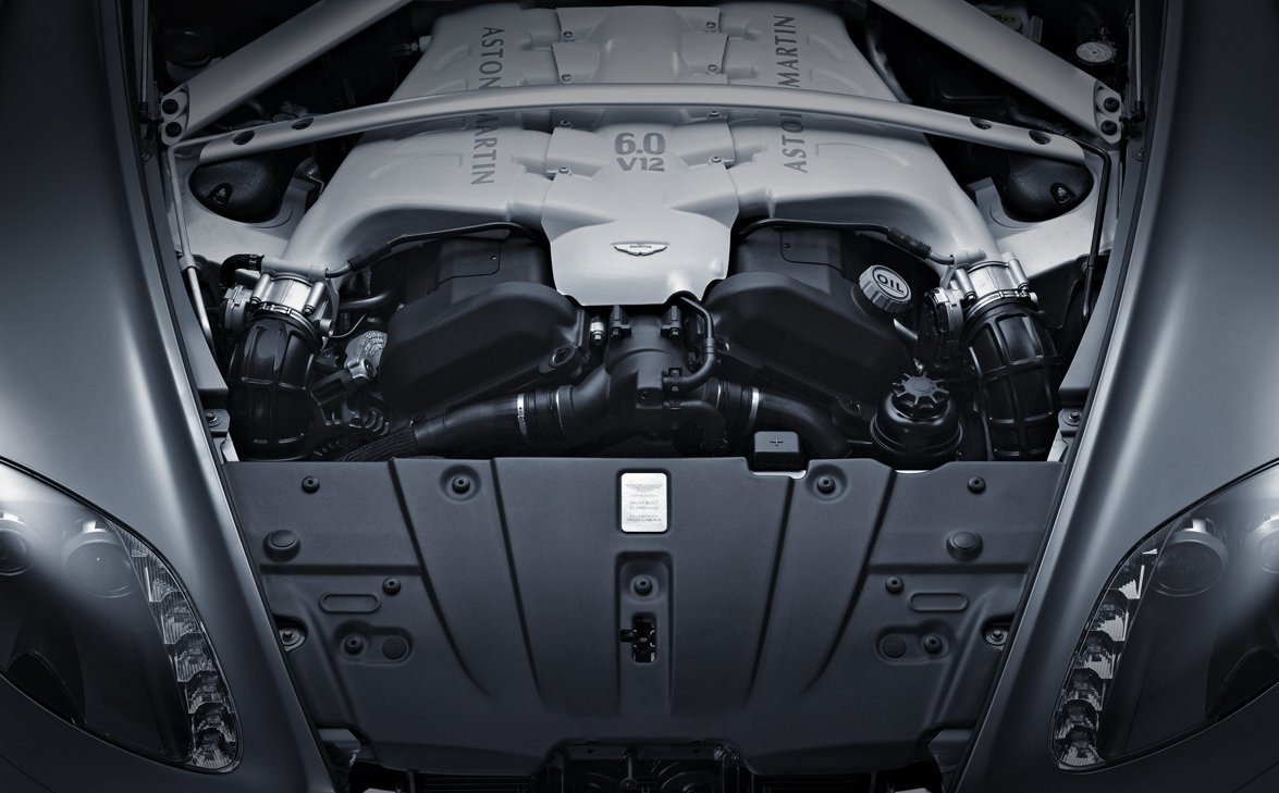 Фото Aston Martin V12 Vantage I Купе