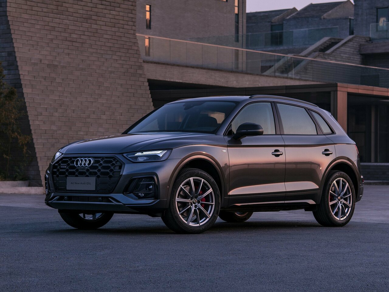 Фото Audi Q5 II (FY) Рестайлинг