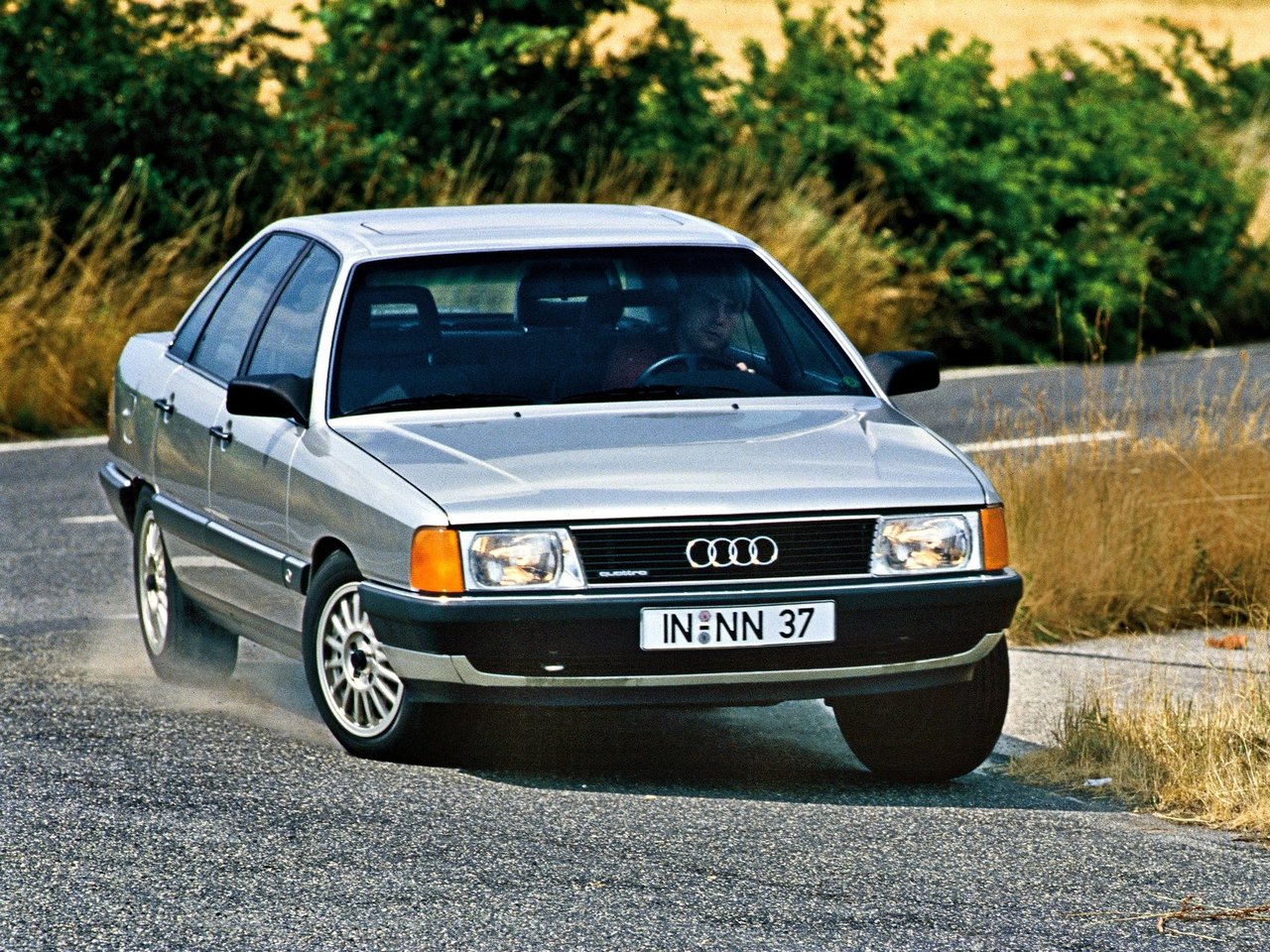 Фото Audi 100 III (C3)