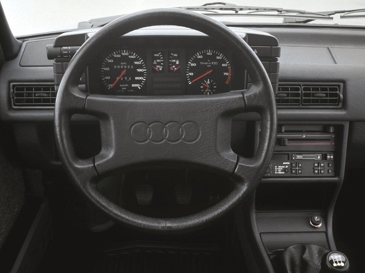 Фото Audi 90 I (B2)