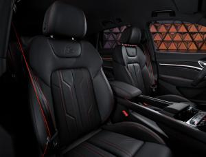 Фото Audi Q8 e-tron I
