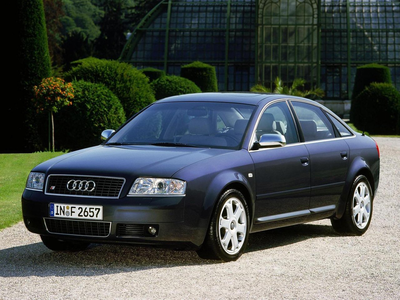 Фото Audi S6 II (C5)