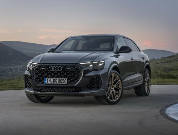 Фото Audi RS Q8 I Рестайлинг