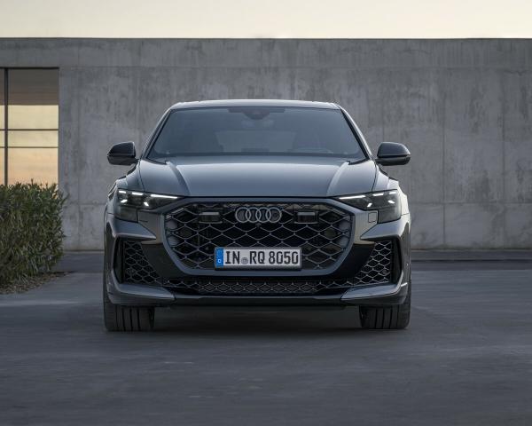 Фото Audi RS Q8 I Рестайлинг Внедорожник 5 дв.