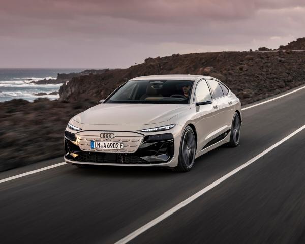 Фото Audi A6 e-tron I Лифтбек