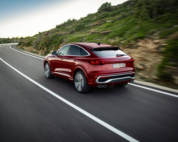 Фото Audi SQ5 Sportback II Внедорожник 5 дв.