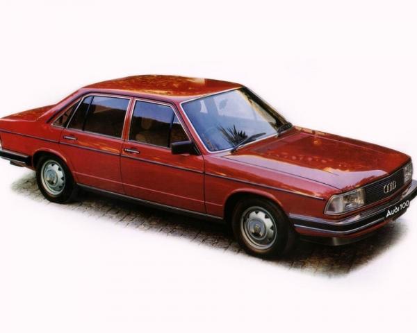 Фото Audi 100 II (C2) Седан