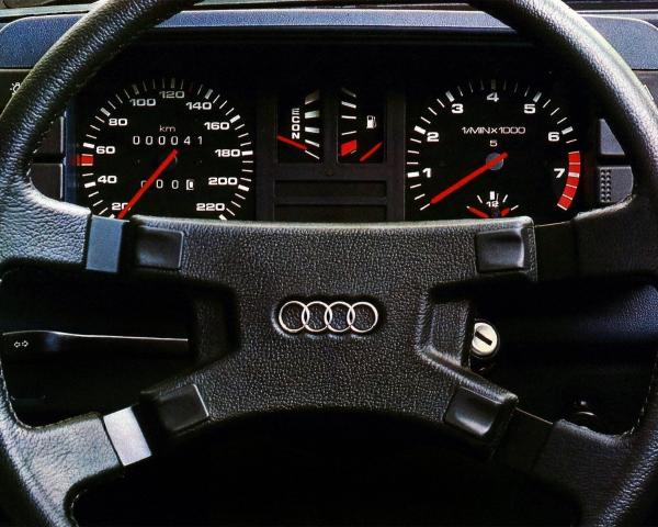 Фото Audi 80 III (B2) Седан