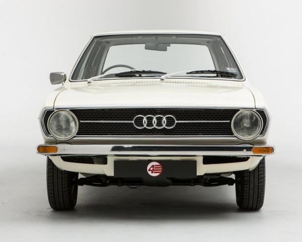 Фото Audi 80 II (B1) Седан