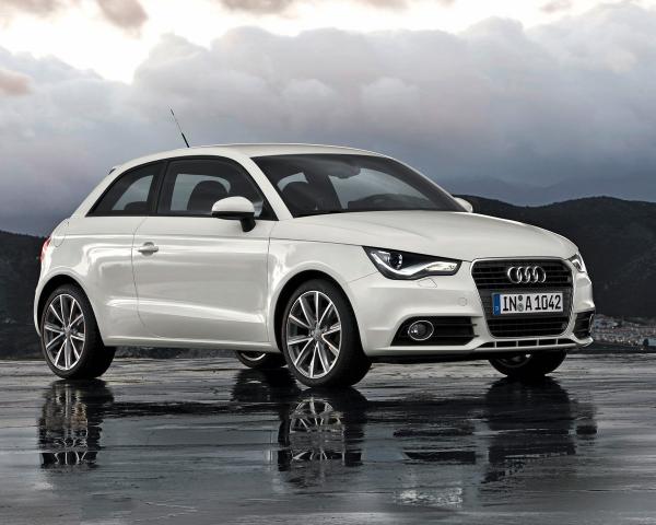 Фото Audi A1 I (8X) Хэтчбек 3 дв.