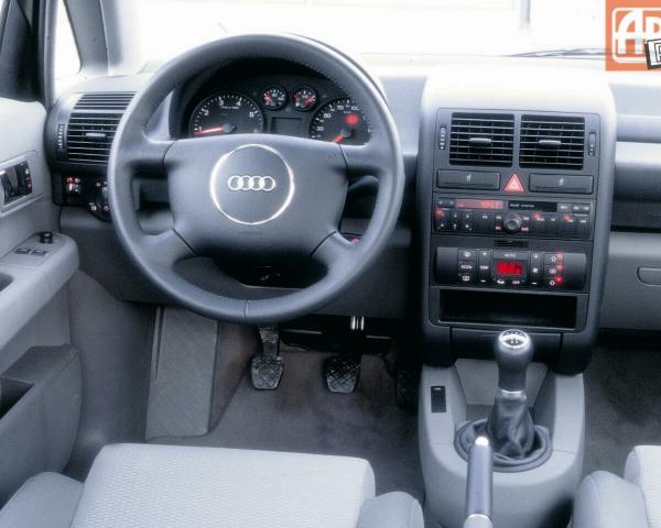 Фото Audi A2 I Хэтчбек 5 дв.