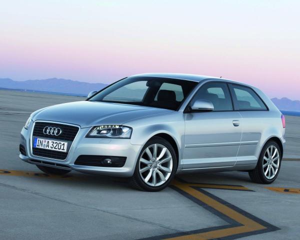 Фото Audi A3 II (8P) Рестайлинг 2 Хэтчбек 3 дв.