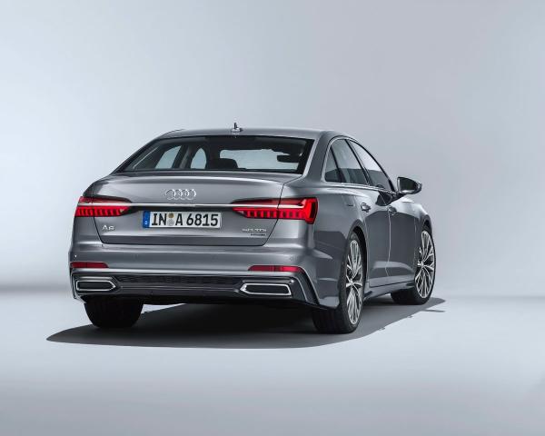 Фото Audi A6 C8 Седан