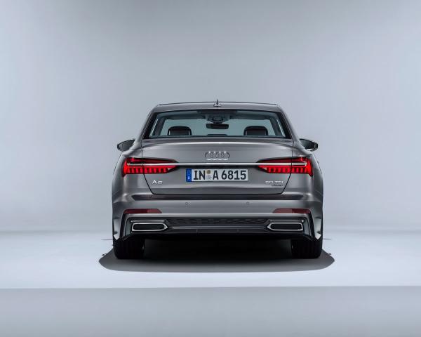 Фото Audi A6 C8 Седан