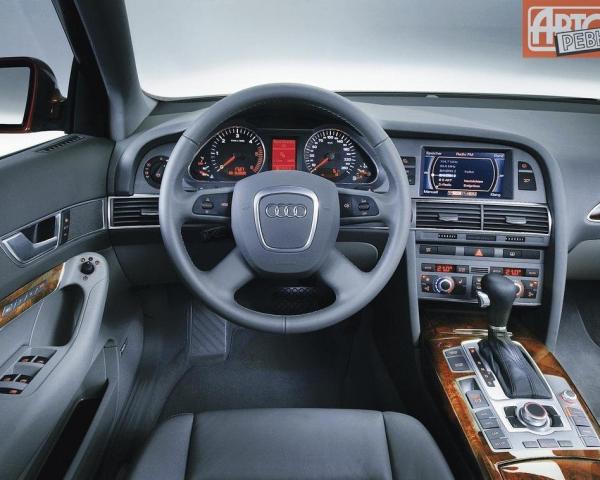 Фото Audi A6 III (C6) Универсал 5 дв.