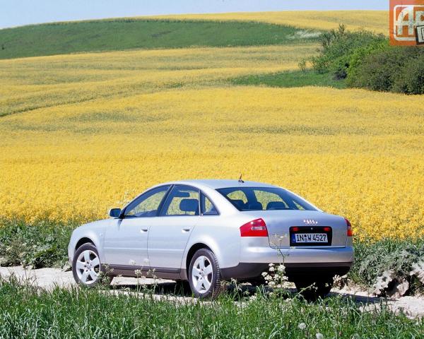 Фото Audi A6 II (C5) Рестайлинг Седан