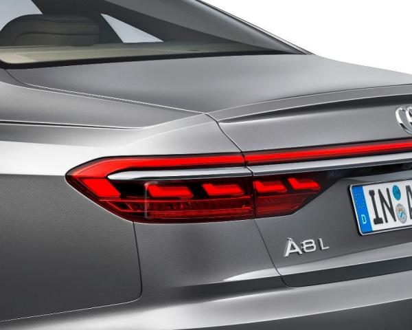 Фото Audi A8 D5 Седан Long