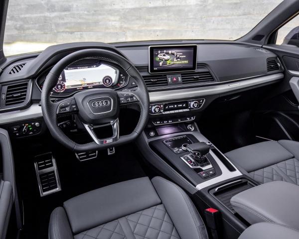 Фото Audi Q5 II (FY) Внедорожник 5 дв.