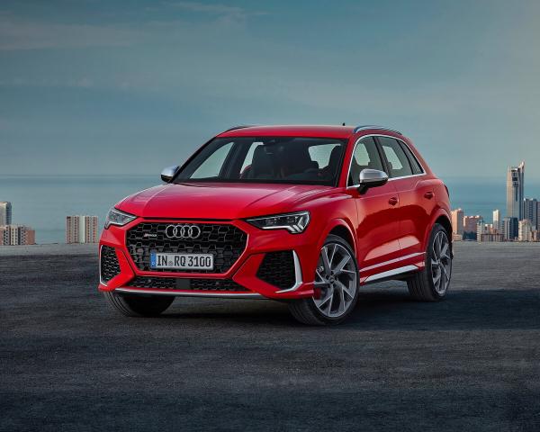 Фото Audi RS Q3 II (F3) Внедорожник 5 дв.