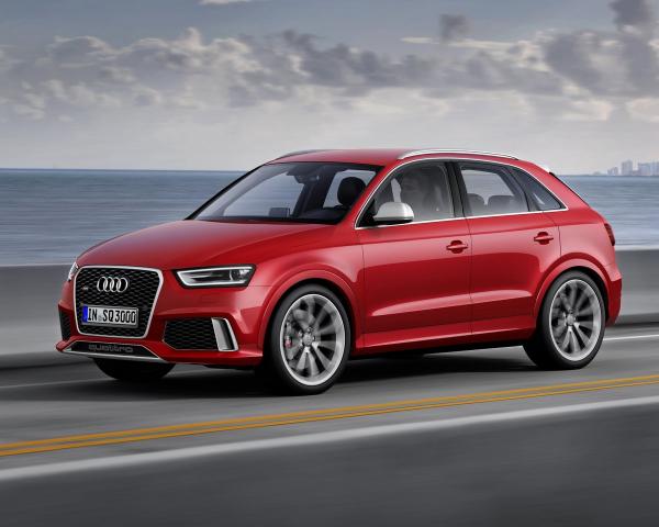 Фото Audi RS Q3 I (8U) Внедорожник 5 дв.