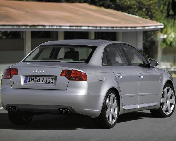 Фото Audi S4 III (B7) Седан